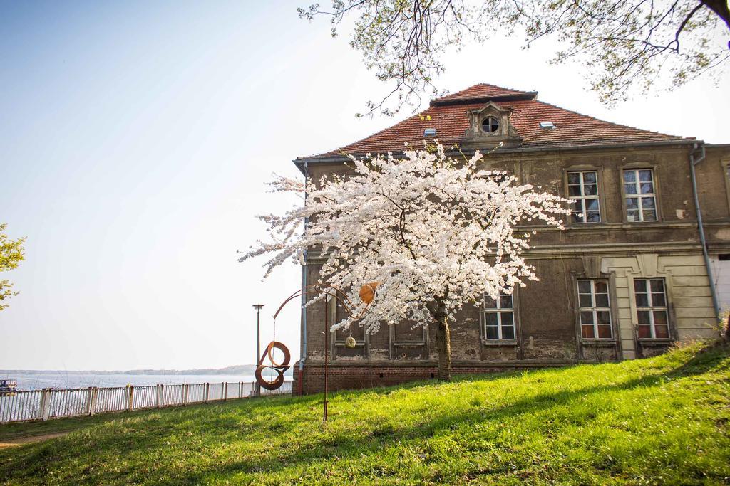 Gaestehaus Schloss Plaue Brandenburg  Zewnętrze zdjęcie